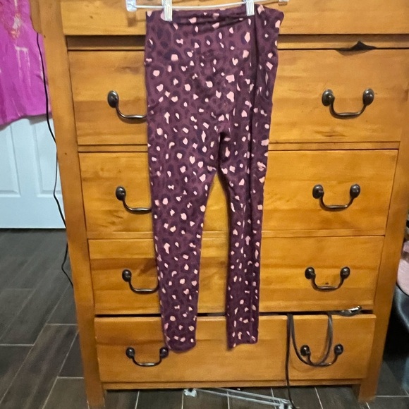 Wild Fable Womens High Rise Leggings Sz S Purple Pink Animal Print Pockets - Picture 1 of 3